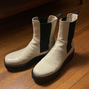 Vagabond Shoemakers Tara Platform Boot - EU 40 / US 10 - white cream